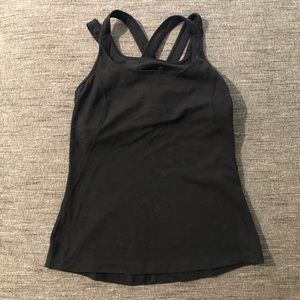 Lululemon workour tank - built in bra